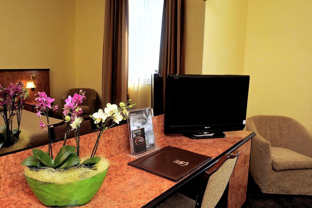 Cusago Hotel Le Moran מראה חיצוני תמונה